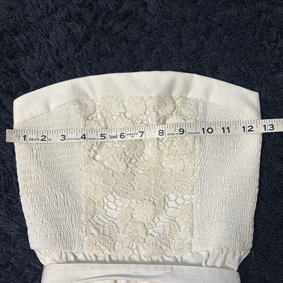 Hollister White Strapless Lace detail Top - Picture 5 of 7